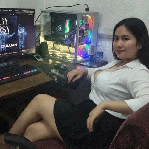 LAPTOP77 - Lead Writer